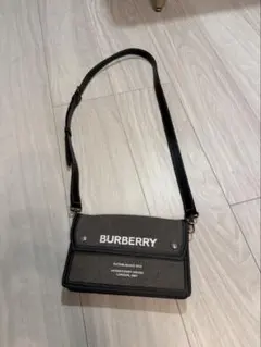 BURBERRY ショルダーバッグ ロゴプリントのサムネイル