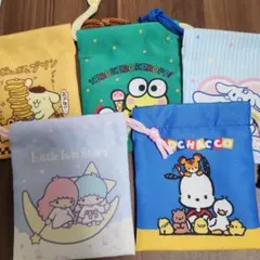 サンリオ　Seria　100均　ポーチ　ミニ巾着　ポチャッコ　ポムポムプリン