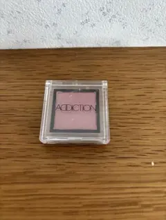 ADDICTION ザ アイシャドウ 141 Strawberry Moonのサムネイル