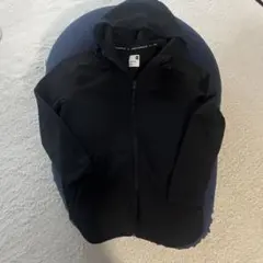 UNDER ARMOUR フルジップジャケット ブラック SM/PCH