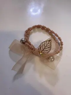 新品 リボンリーフ葉っぱヘアゴム