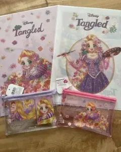 ディズニー　ラプンツェル　中川翔子　セリア　クリアファイル　ポーチ