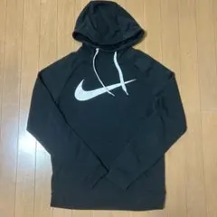 NIKE DRI-FIT ブラック　黒　パーカー