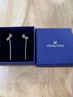 Swarovski Symbolic ムーンピアス 両耳用 | Mercari
