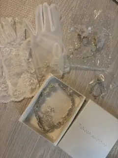 イヤリング、ヘッドドレスセット