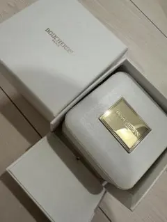 ブシュロン ネックレスケース空箱、巾着（チャーム付き） - メルカリ