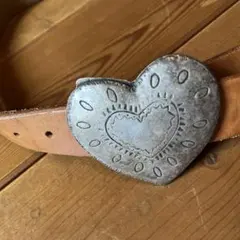 ハート型バックル (レザーベルトはおまけ)