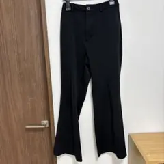 GU ブラック フレアパンツ