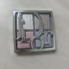 Dior バックステージグロウマキシマイザーパレット002