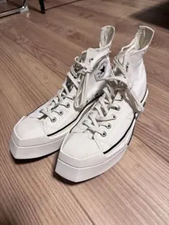 海外限定 新品未使用CONVERSE チャックテイラー スクエアトゥ ハイカット 海外限定 新品未使用CONVERSE チャックテイラー スクエアトゥ