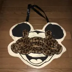 イーハイフンワールドギャラリー