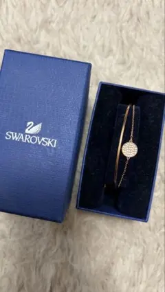 Swarovski ローズゴールド ストーン付きバングル　Sublima 箱付き