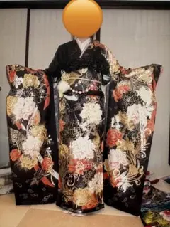 関芳　黒地の銀彩　龍の柄の振袖フルセット 関芳 黒地の銀彩 龍の柄の振袖フルセット - メルカリ
