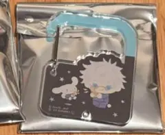 呪術廻戦 五条悟 サンリオカフェ 懐玉・玉折 アクリルカラビナ