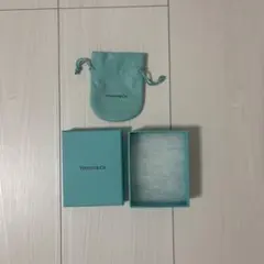 Tiffany & Co. ギフトボックスとポーチ