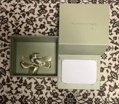 Van Cleef & Arpels ジュエリーケース 空箱 - メルカリ