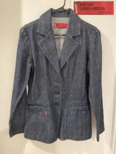 Item thumbnail for item ecdaff31-bcf4-4cdf-b1a1-ff32e0798e4b