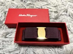 新品未使用。SalvatoreFerragamoパープルリボンバレッタのサムネイル