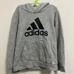adidas パーカー