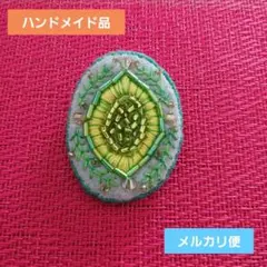 ビーズ刺繍ブローチ ブローチ