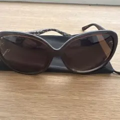 Ferragamo キャットアイ サングラスのサムネイル