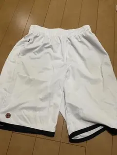 ホワイトバスケットボールパンツ サイドポケット付き