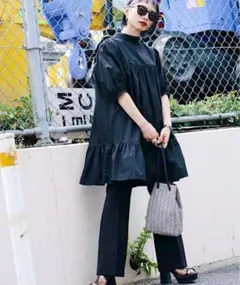 PAGE BOY WEB限定アイテム/センタープレスフレアパンツ