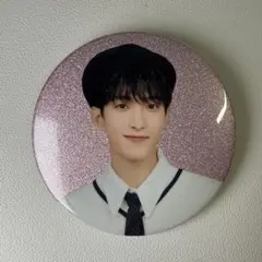 SEVENTEEN holiday 缶バッジ ドギョム DK