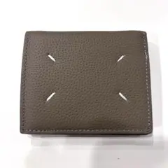 【新品・未使用】ブラウンレザー 二つ折り財布