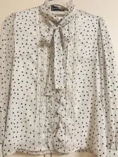 ♡最終値下げ♡希少♡セシルマクビー ハート柄ブラウス