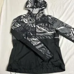 ウィンドブレーカー s 白