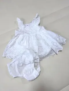 【新品】babyGAP ベビー服 ワンピース ブルマ セット 6-12ヶ月のサムネイル