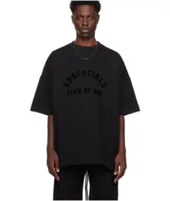 ESSENTIALS FEAR OF GOD ブラック Tシャツ
