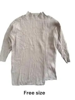 ライトグレー リブ編みセーター フリーサイズ