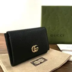 未使用品 GUCCI GGマーモント 三つ折り財布 735212 黒 290 - メルカリ