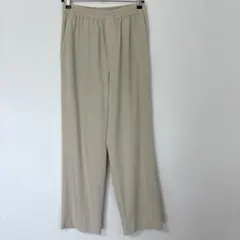 【極美品】ユニクロ ワイドストレートパンツ M ナチュラル 447516