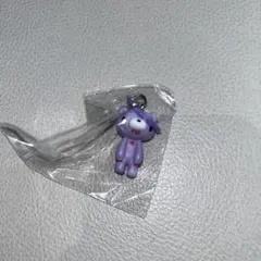 いたずらぐまのグルーミー マスコットチャーム めじるしアクセサリー 立ちパープル