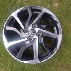 タイヤ4本セット 225/50R18 ルフトRV(アルミはおまけ) その① - メルカリ