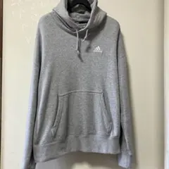 adidas ライトグレー フード付きパーカー裏起毛無し