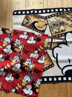 ディズニーランド ミッキー　ハンカチ 2枚セット　レトロのサムネイル