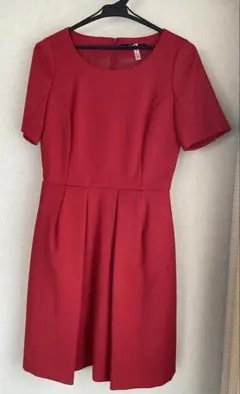 【極美品】ストロベリーフィールズ　ワンピース