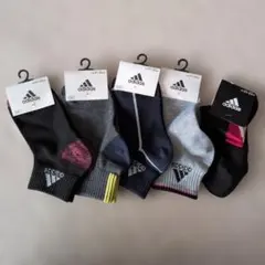 adidas キッズ靴下 5足セット 21-23cm