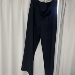 タックワイドパンツ　ブラック　ユニクロ