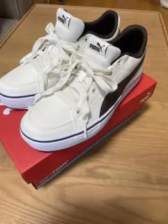 【新品同様/極美品】PUMA スニーカー 24.0cm
