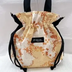 丸っこくて可愛い巾着トートバッグ☆ベージュ系×ブラック　ハンドメイド