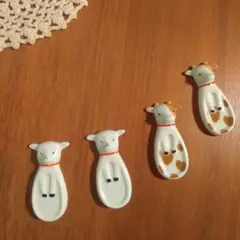 新品　箸置きカトラリーレスト　子ヤギ　子ウシ　計4個です。
