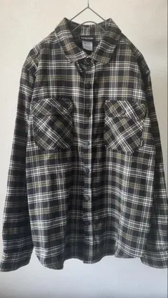 burton チェックシャツのサムネイル