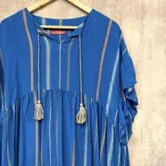 amina アミナコレクション　タッセル付き　プルオーバートップス　レーヨンのサムネイル