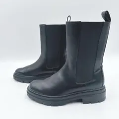 Item thumbnail for item 357d6021-4551-4a2e-b448-9d961061e05b