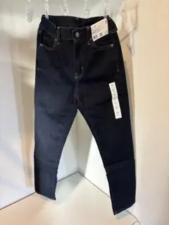 未使用⭐︎ユニクロ140ウルトラストレッチソフトジーンズ